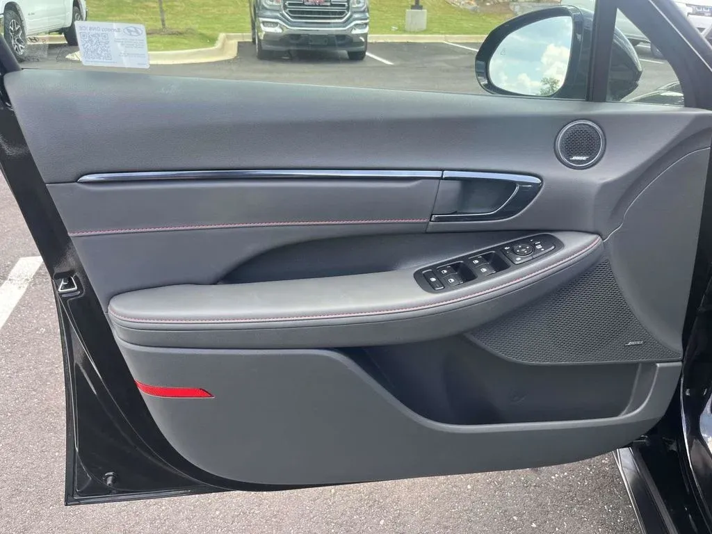 2025 Hyundai Sonata N Line thumbnail 16
