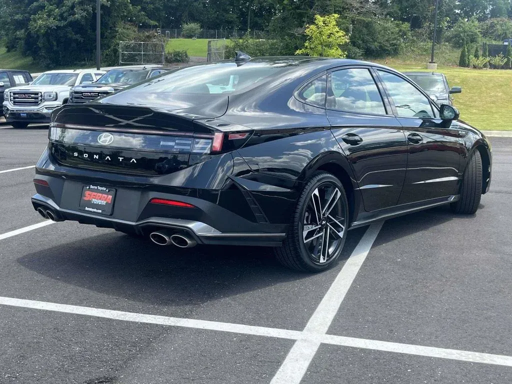2025 Hyundai Sonata N Line thumbnail 3