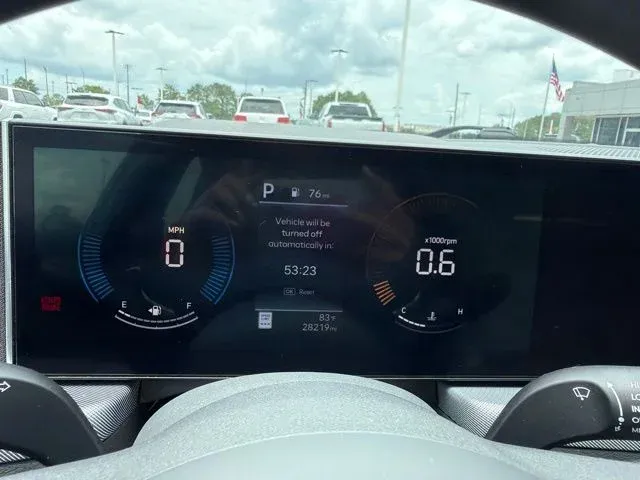 2025 Hyundai Sonata SEL thumbnail 32