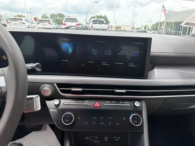 2025 Hyundai Sonata SEL thumbnail 41