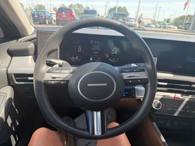 2025 Hyundai Sonata SEL thumbnail 31