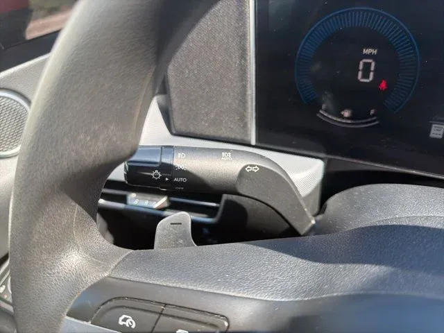 2025 Hyundai Sonata SEL thumbnail 33