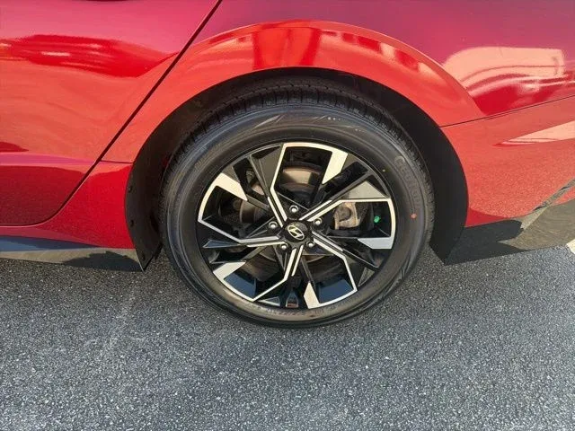 2025 Hyundai Sonata SEL thumbnail 6