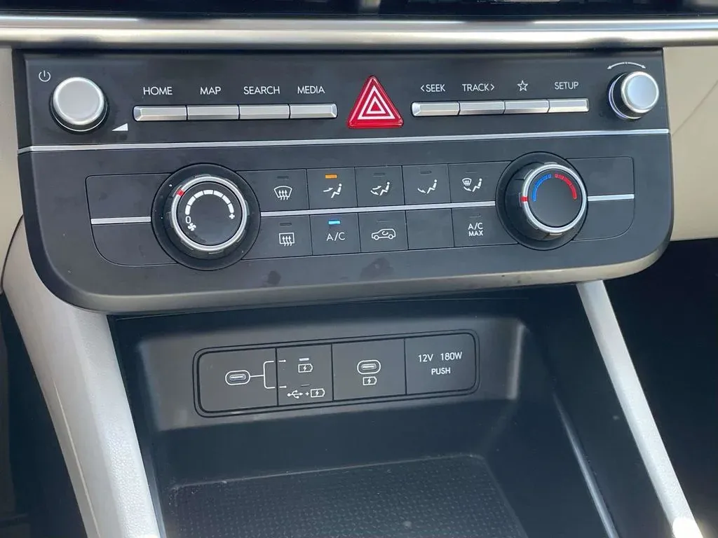 2025 Hyundai Tucson SE thumbnail 18