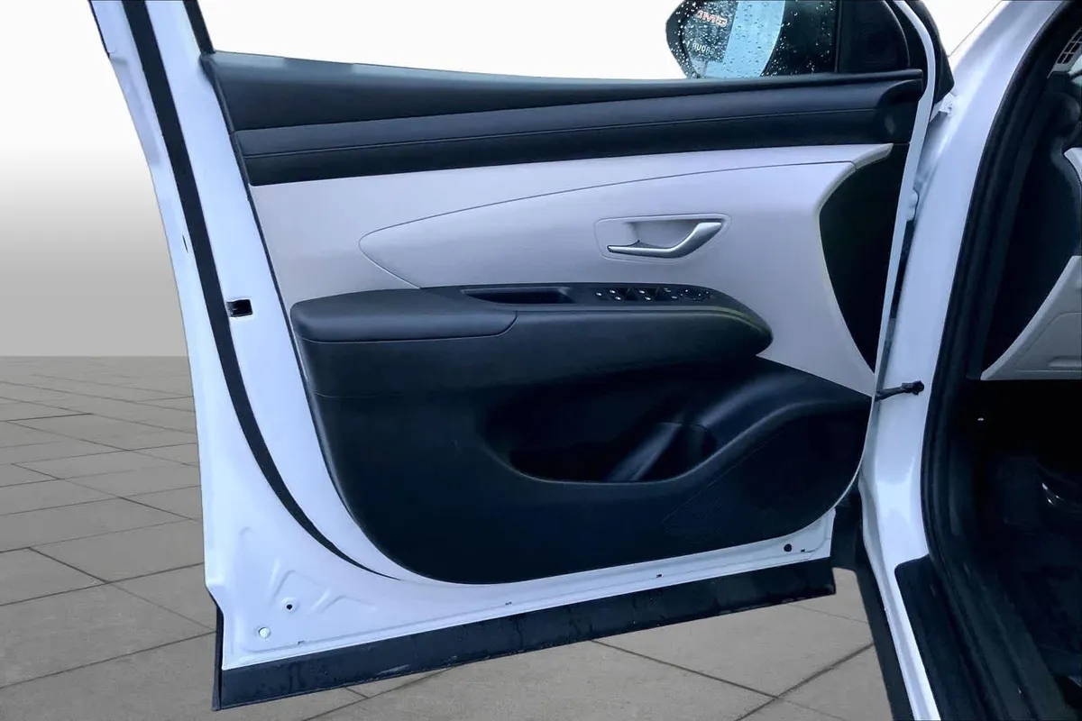 2025 Hyundai Tucson SEL thumbnail 21