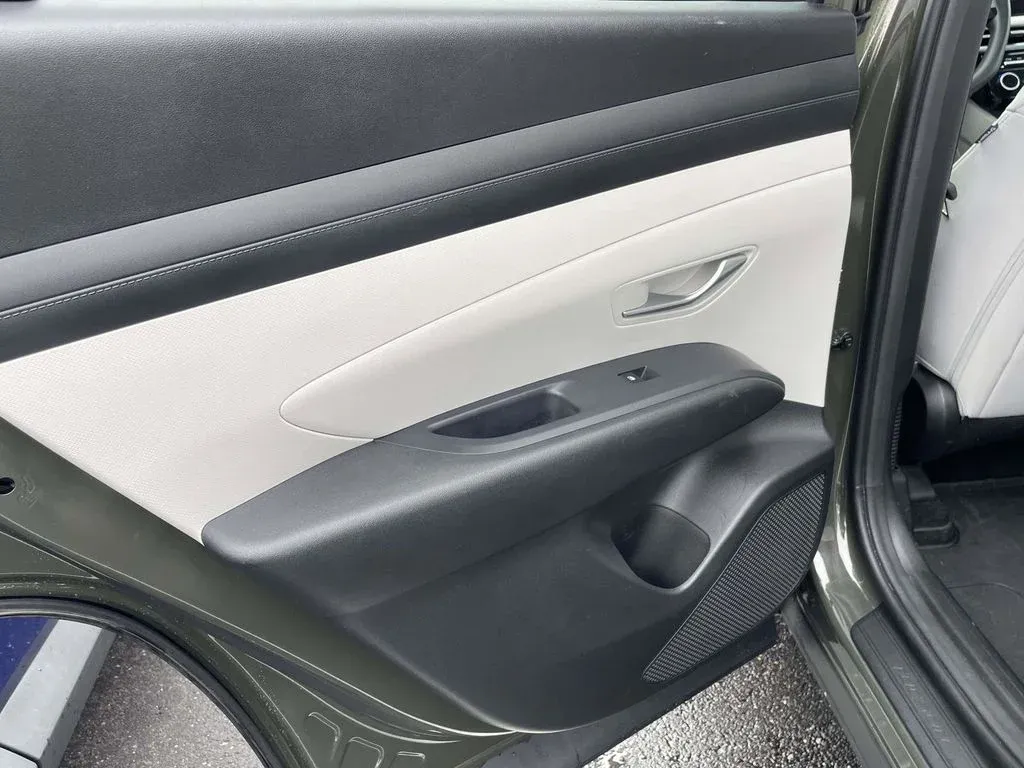 2025 Hyundai Tucson SEL thumbnail 11