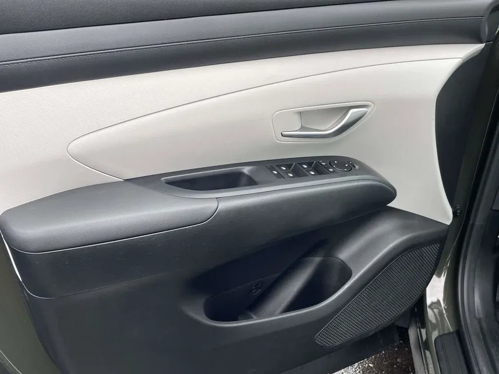 2025 Hyundai Tucson SEL thumbnail 14