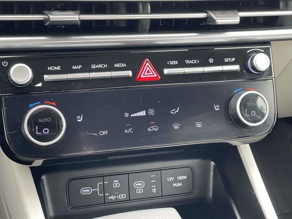 2025 Hyundai Tucson SEL thumbnail 17