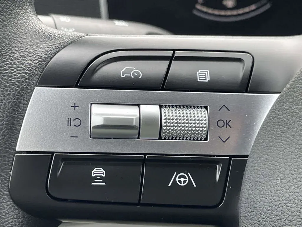 2025 Hyundai Tucson SEL thumbnail 20