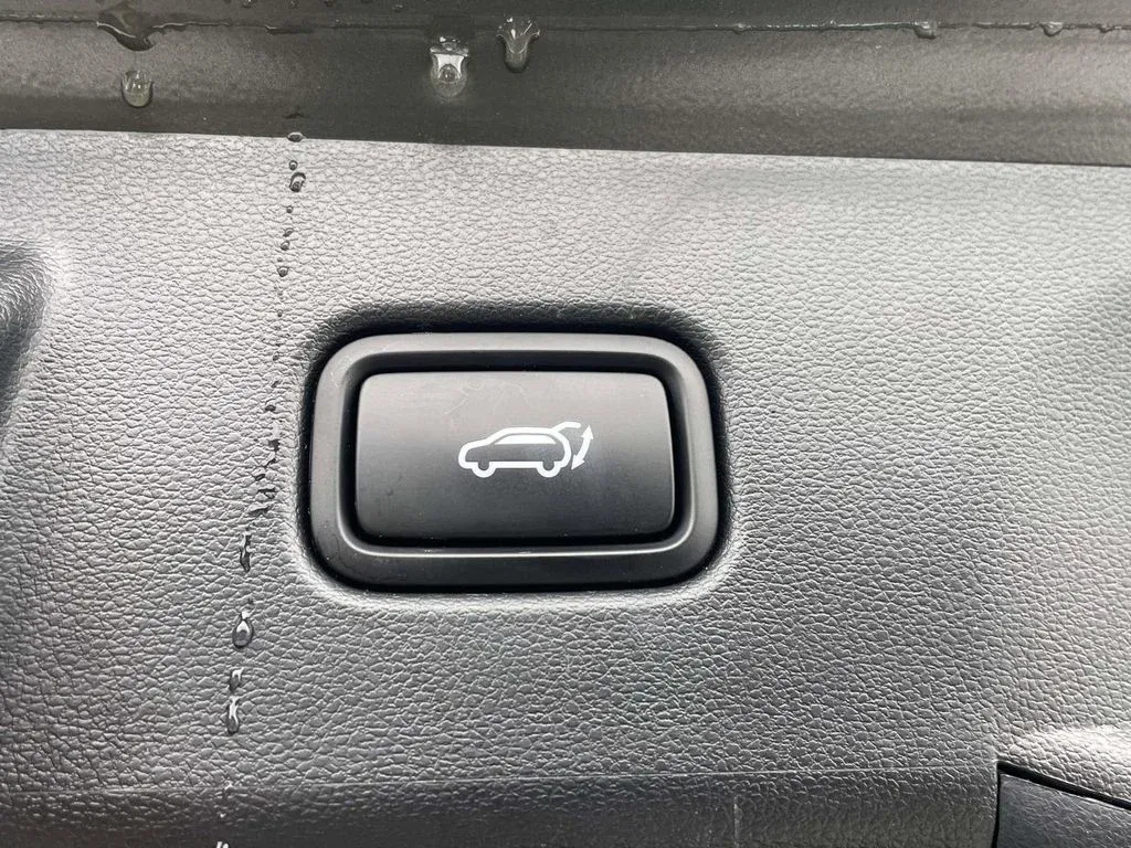 2025 Hyundai Tucson SEL thumbnail 26