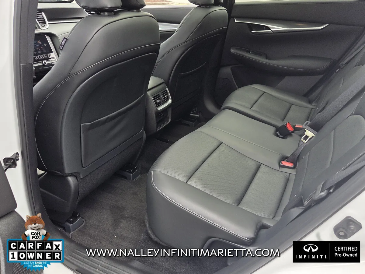 2025 INFINITI QX50 LUXE thumbnail 12