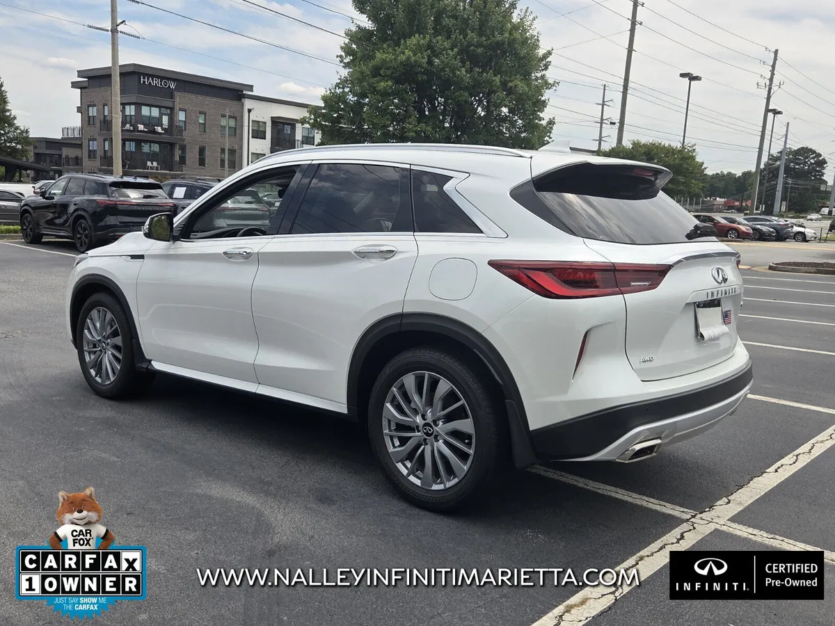 2025 INFINITI QX50 LUXE thumbnail 9