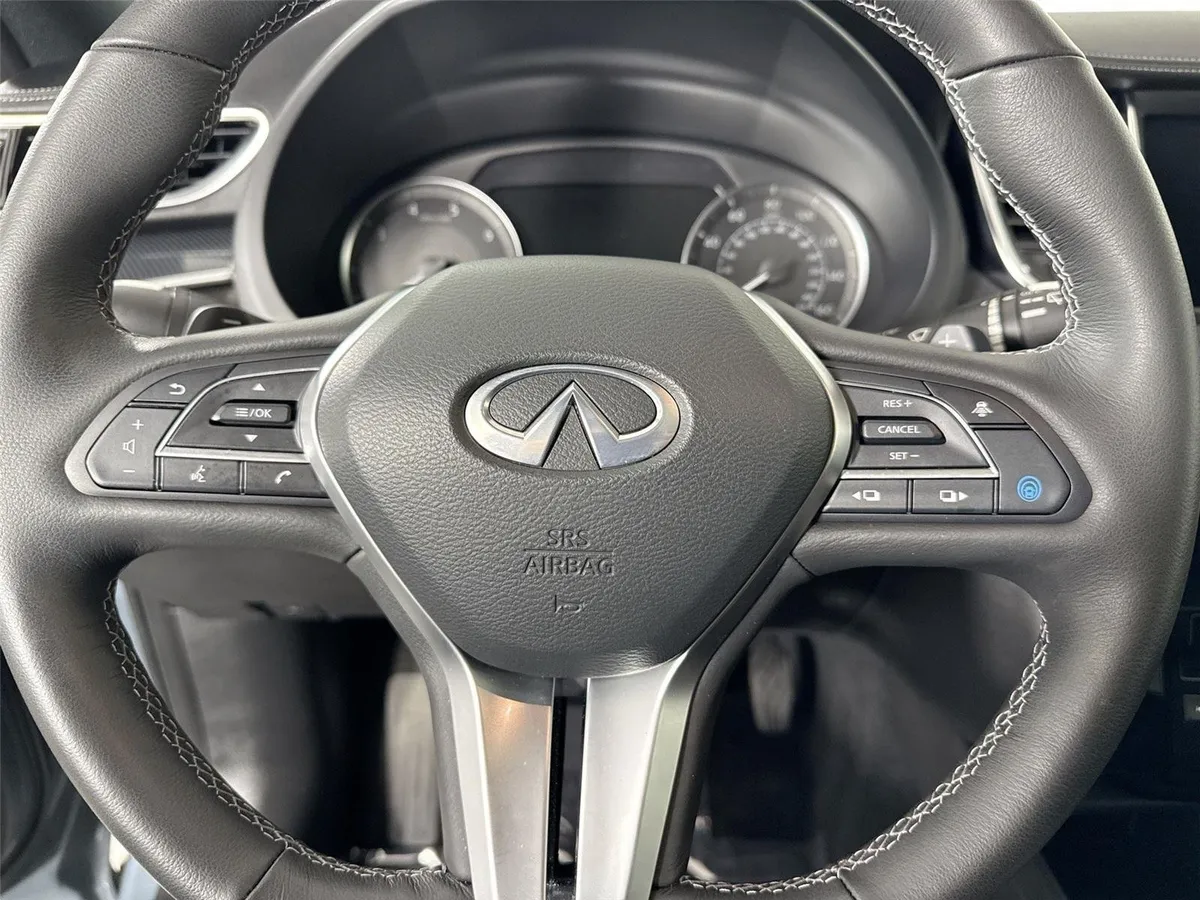 2025 INFINITI QX50 SPORT thumbnail 17