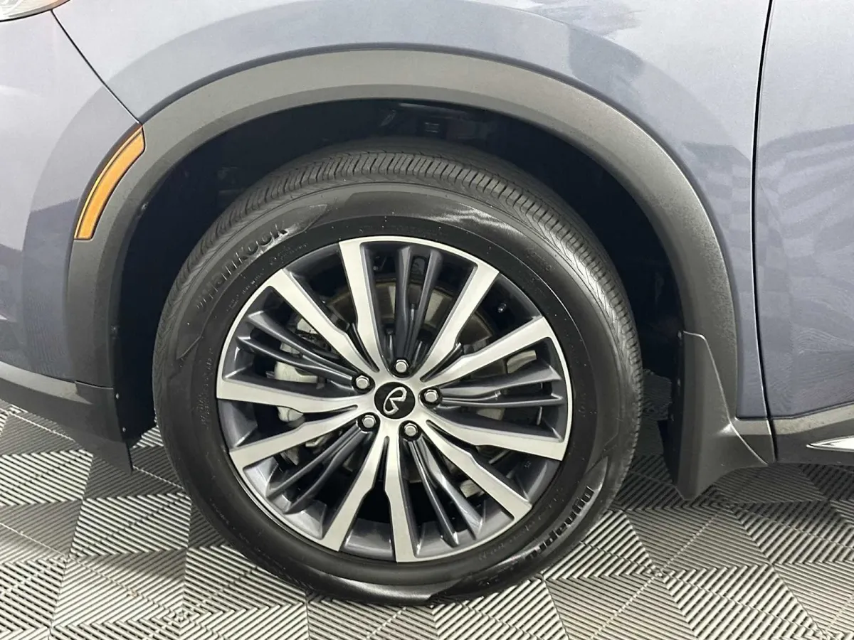 2025 INFINITI QX60 SENSORY thumbnail 18