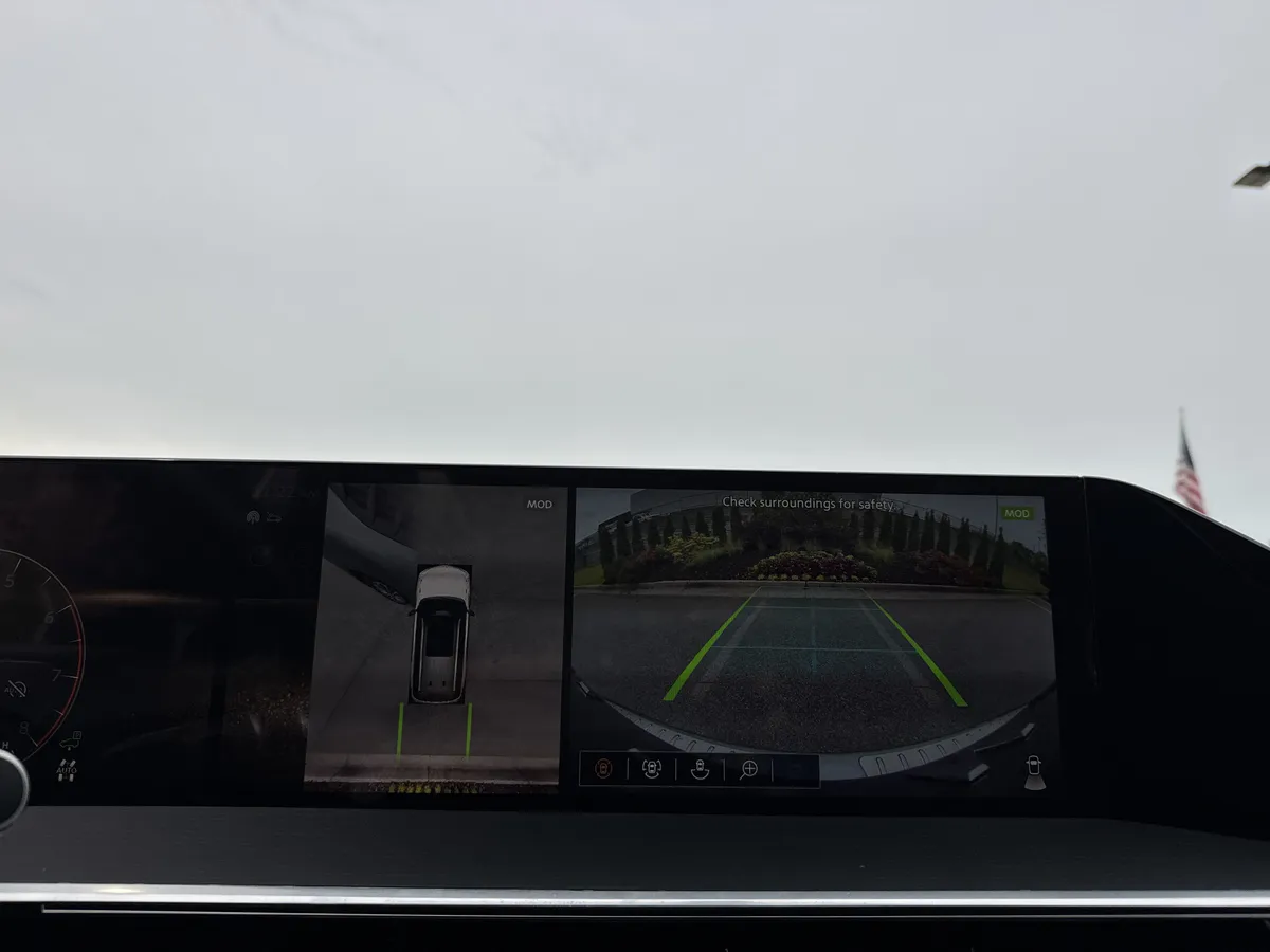 2025 INFINITI QX80 SENSORY thumbnail 24
