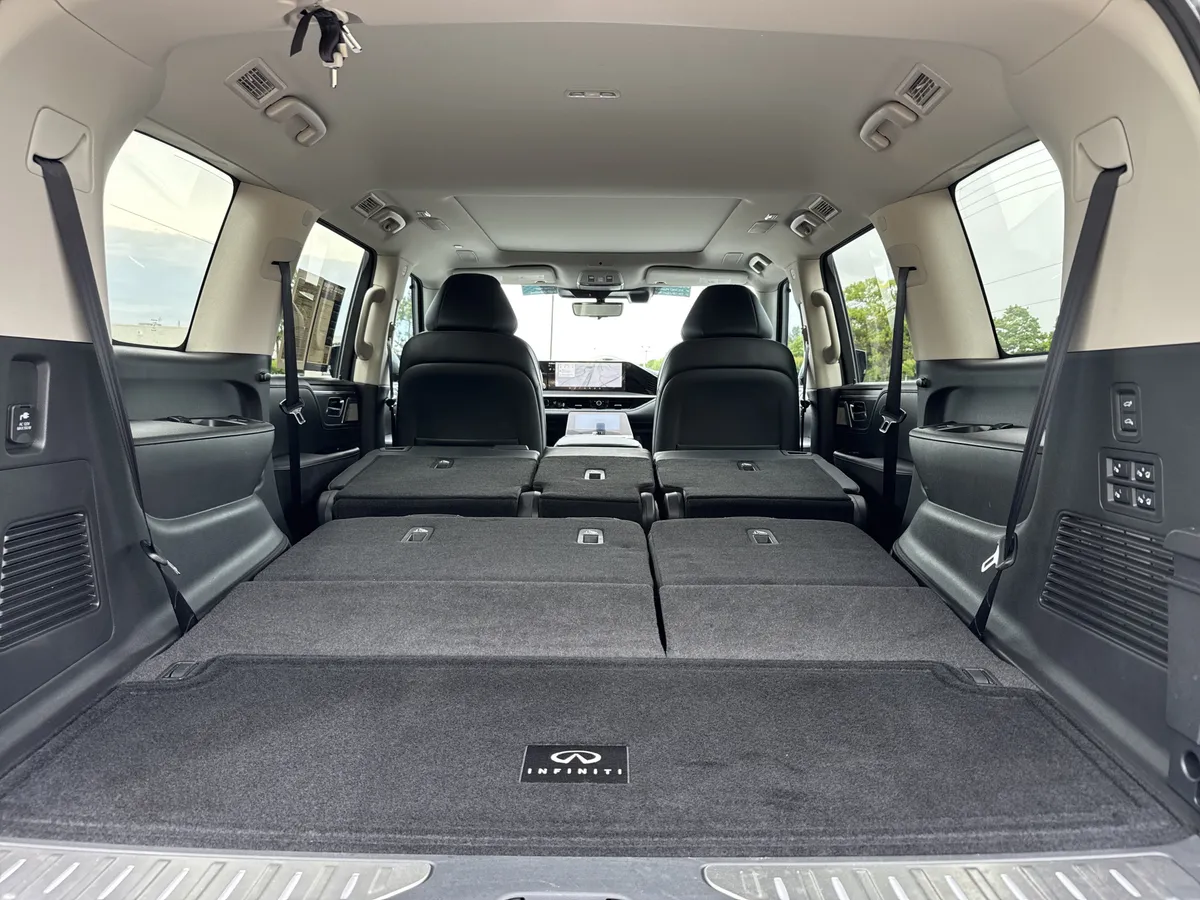 2025 INFINITI QX80 SENSORY thumbnail 34