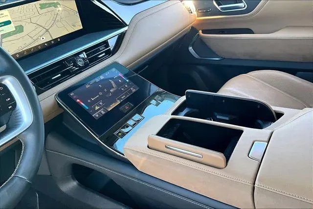 2025 INFINITI QX80 SENSORY thumbnail 15