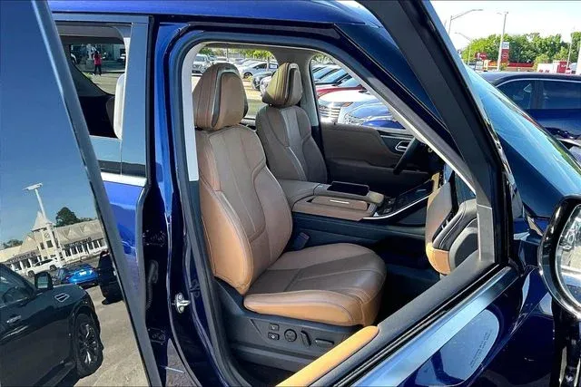 2025 INFINITI QX80 SENSORY thumbnail 28