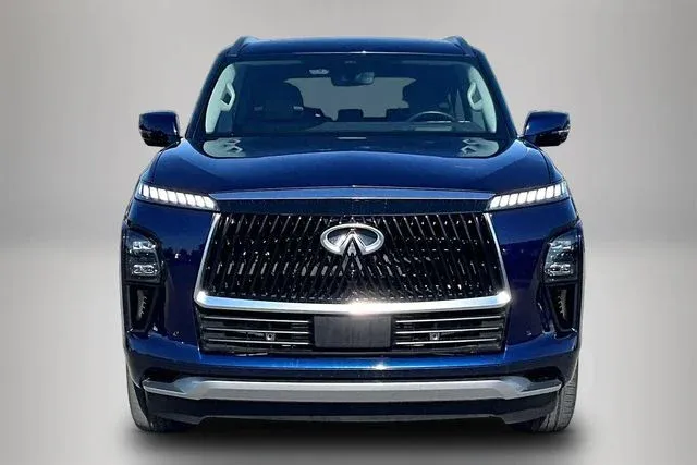 2025 INFINITI QX80 SENSORY thumbnail 3