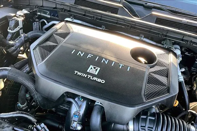 2025 INFINITI QX80 SENSORY thumbnail 30