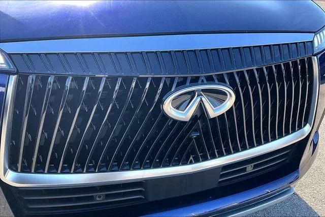 2025 INFINITI QX80 SENSORY thumbnail 32