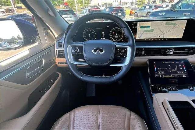 2025 INFINITI QX80 SENSORY thumbnail 8