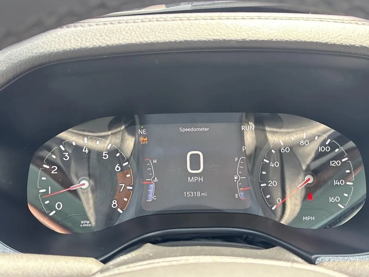 2025 Jeep Compass Latitude thumbnail 12