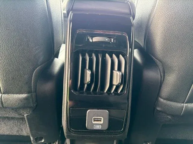 2025 Jeep Compass Limited thumbnail 21
