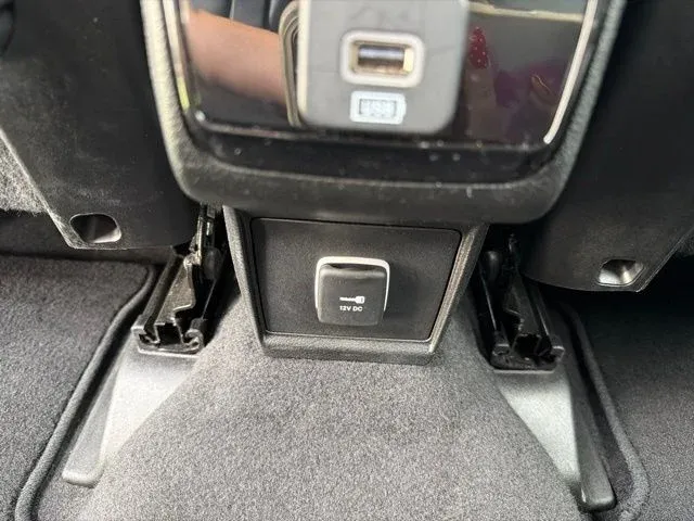 2025 Jeep Compass Limited thumbnail 22