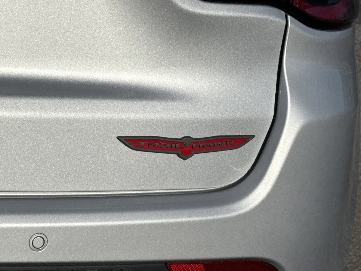 2025 Jeep Compass Trailhawk thumbnail 10