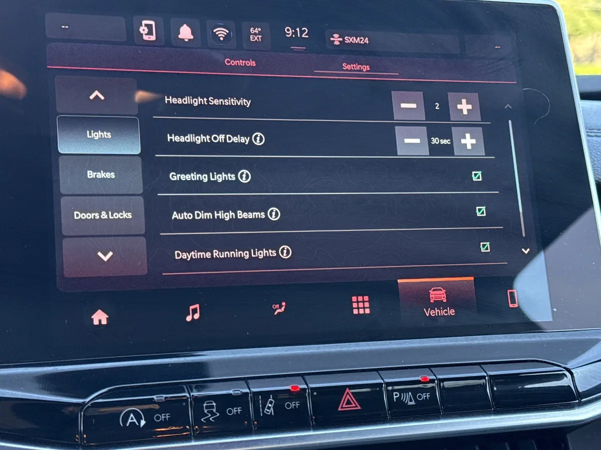 2025 Jeep Compass Trailhawk thumbnail 28