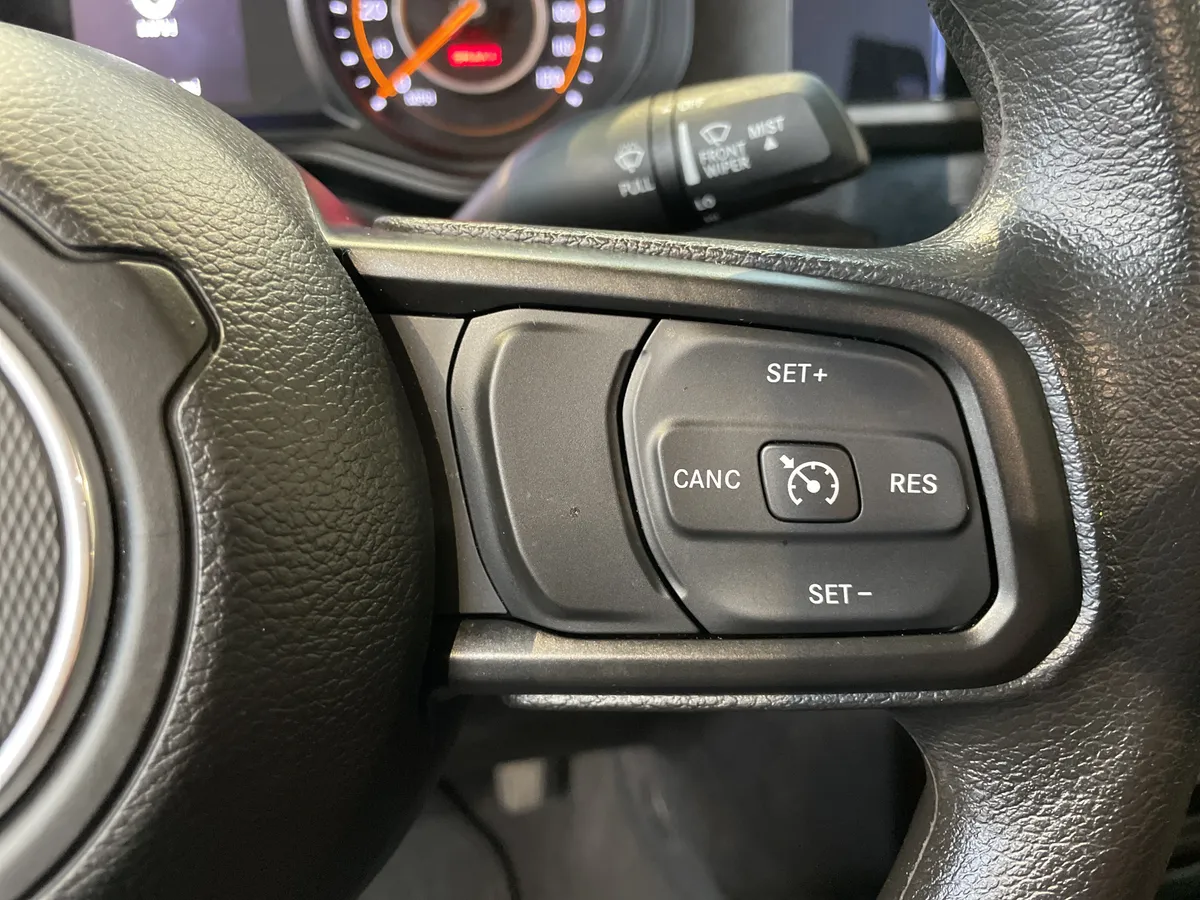 2025 Jeep Gladiator Nighthawk thumbnail 20