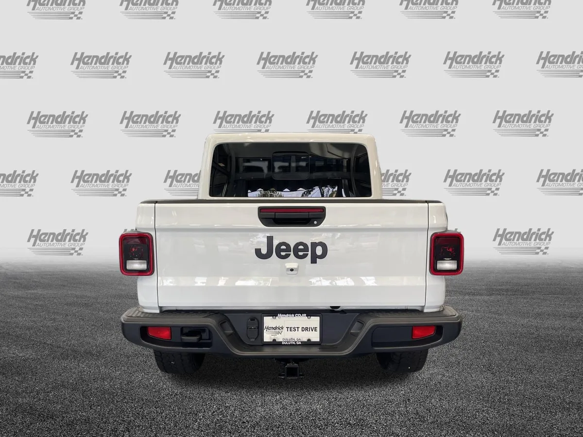 2025 Jeep Gladiator Nighthawk thumbnail 8