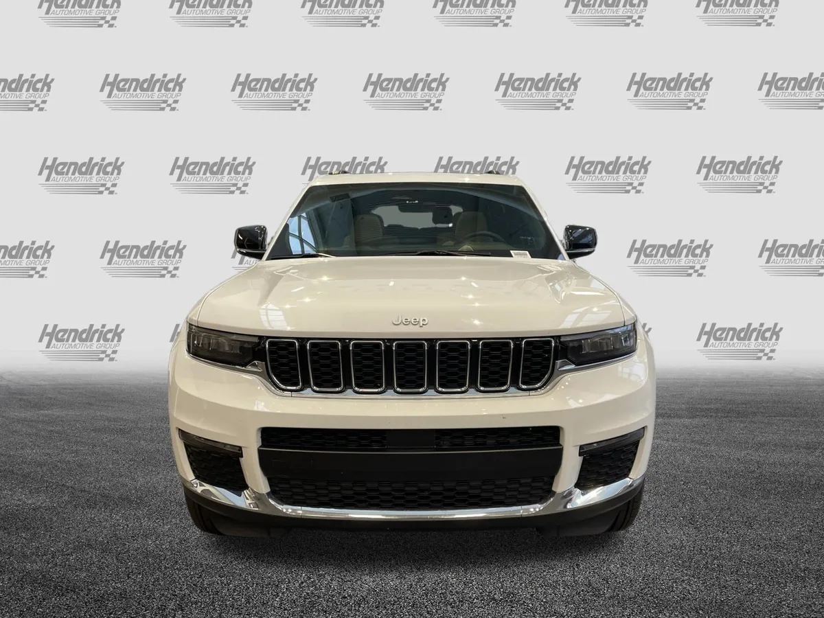 2025 Jeep Grand Cherokee L Limited thumbnail 2