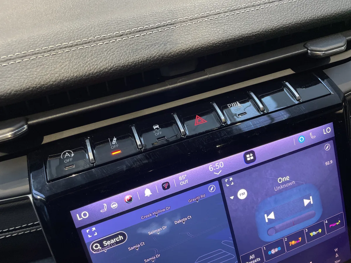 2025 Jeep Grand Cherokee L Limited thumbnail 30