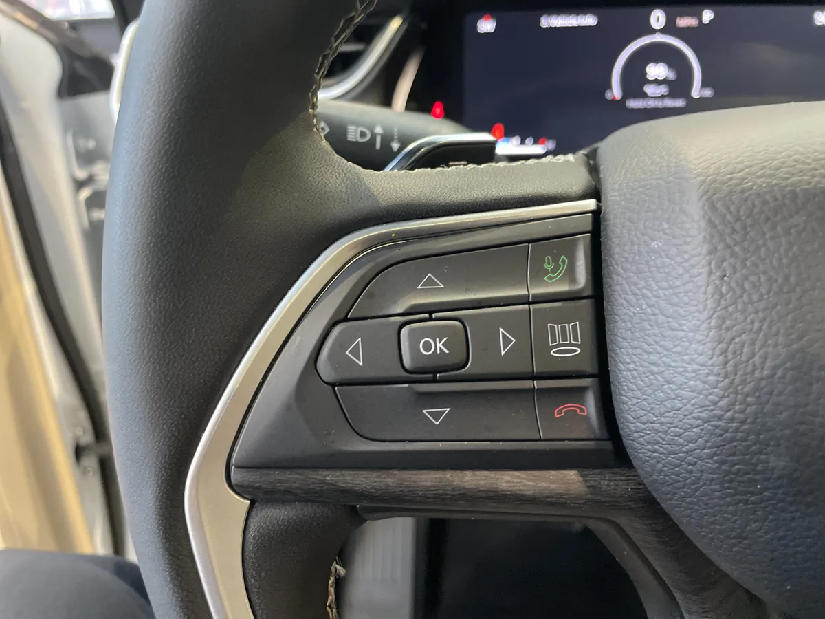 2025 Jeep Grand Cherokee L Limited thumbnail 19