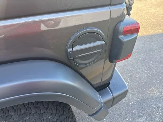 2025 Jeep Wrangler Rubicon thumbnail 13