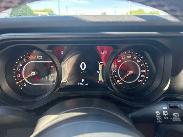 2025 Jeep Wrangler Rubicon thumbnail 33