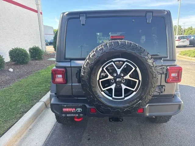 2025 Jeep Wrangler Rubicon thumbnail 6