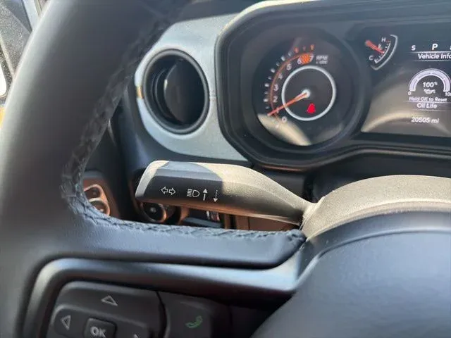 2025 Jeep Wrangler Sport S thumbnail 33