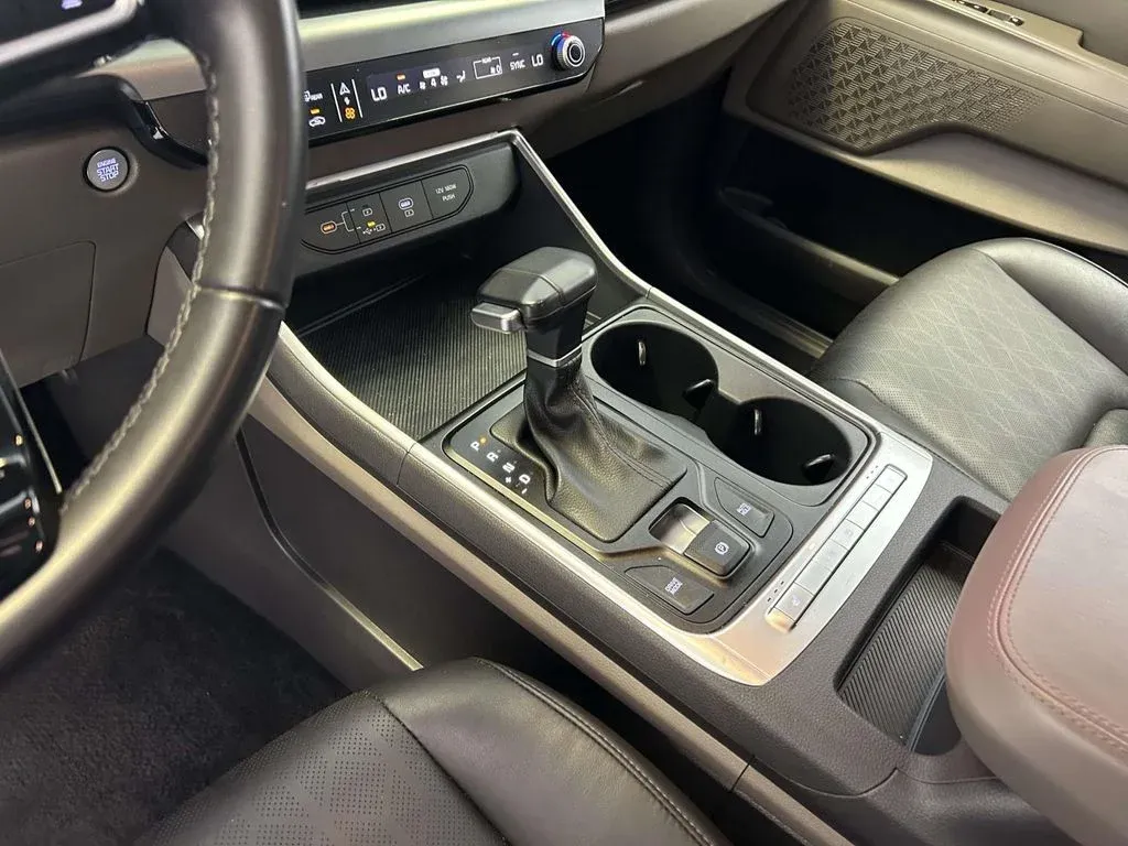 2025 Kia Carnival LXS thumbnail 19
