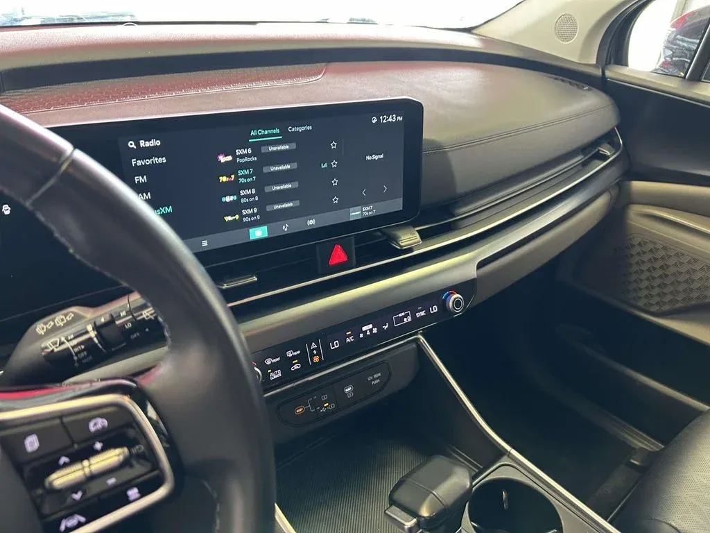 2025 Kia Carnival LXS thumbnail 20