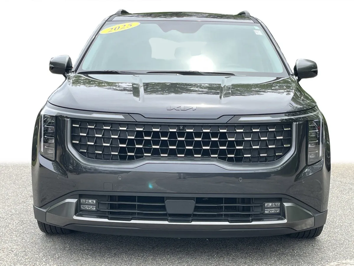 2025 Kia Carnival SX Prestige thumbnail 35