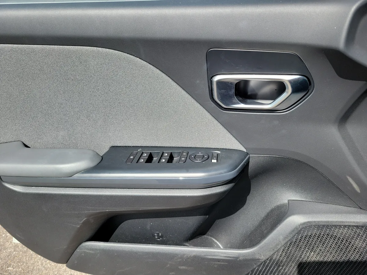 2025 Kia K4 EX thumbnail 20