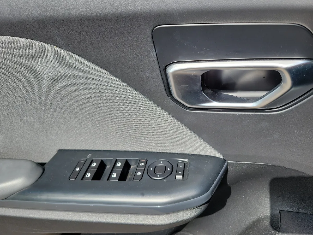 2025 Kia K4 EX thumbnail 21