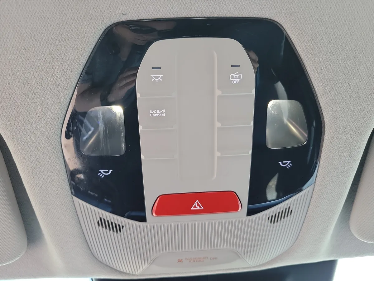 2025 Kia K4 EX thumbnail 22