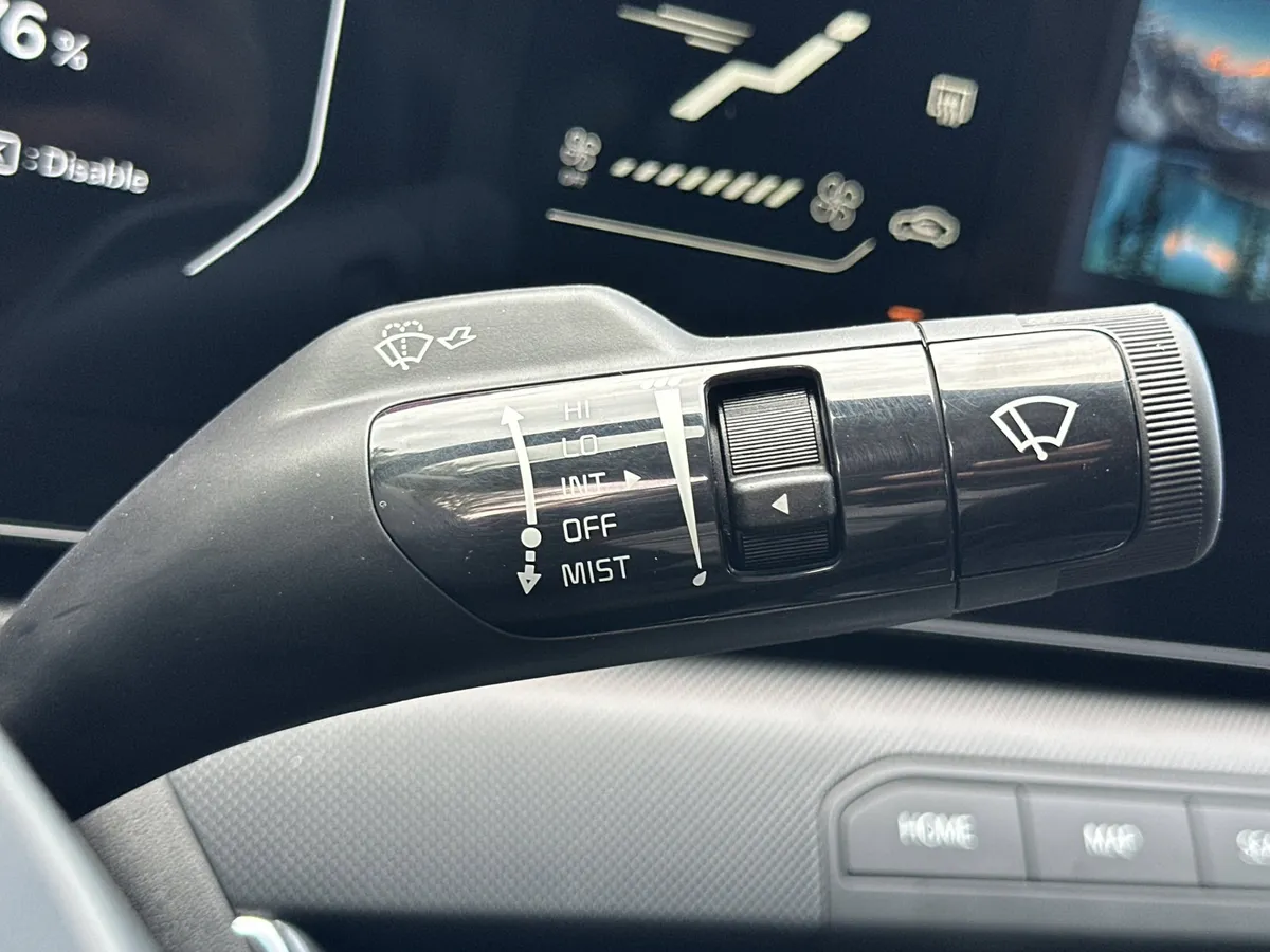 2025 Kia K4 EX thumbnail 16
