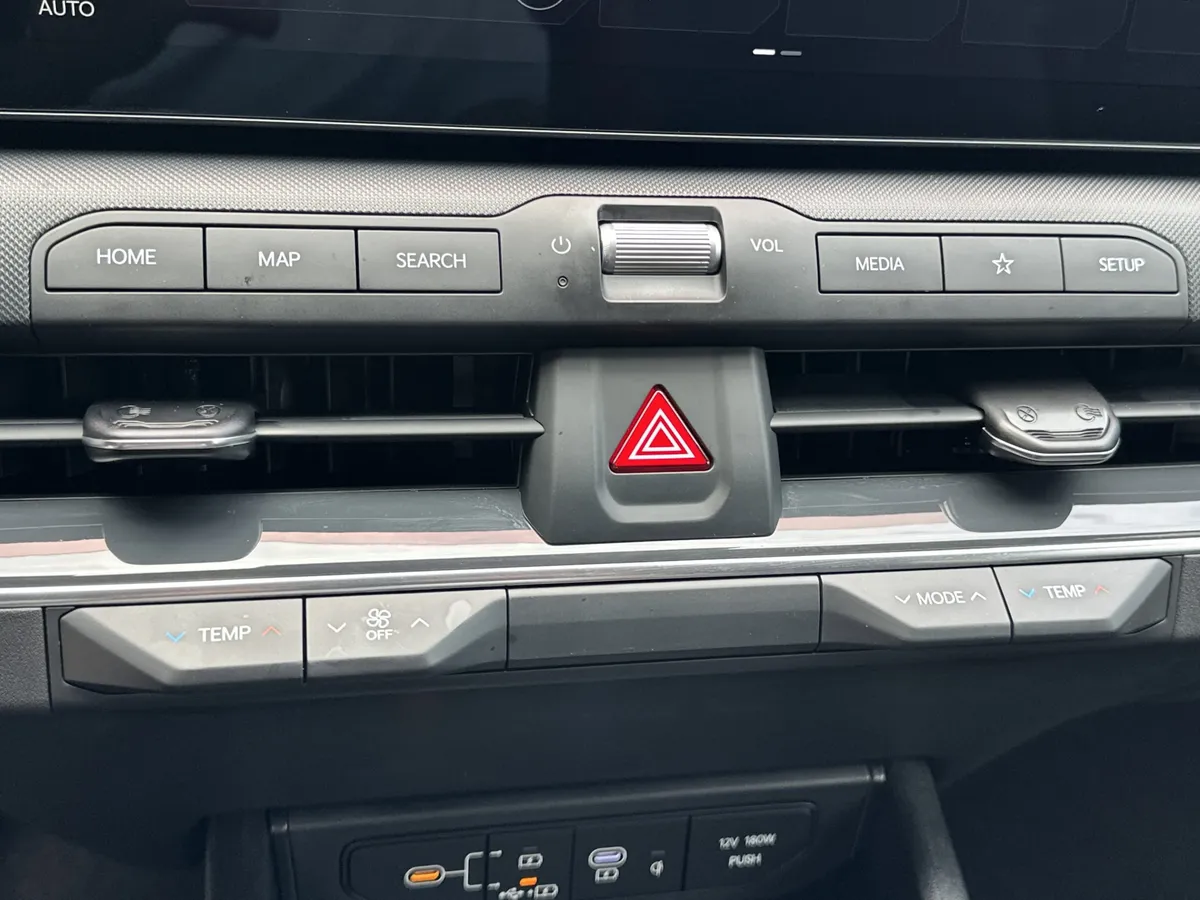 2025 Kia K4 EX thumbnail 19