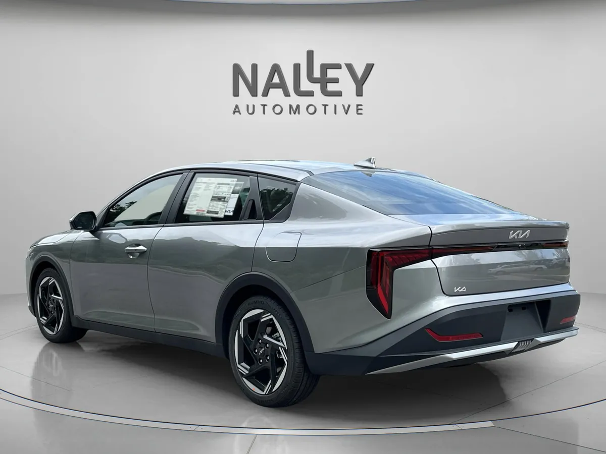 2025 Kia K4 EX thumbnail 5