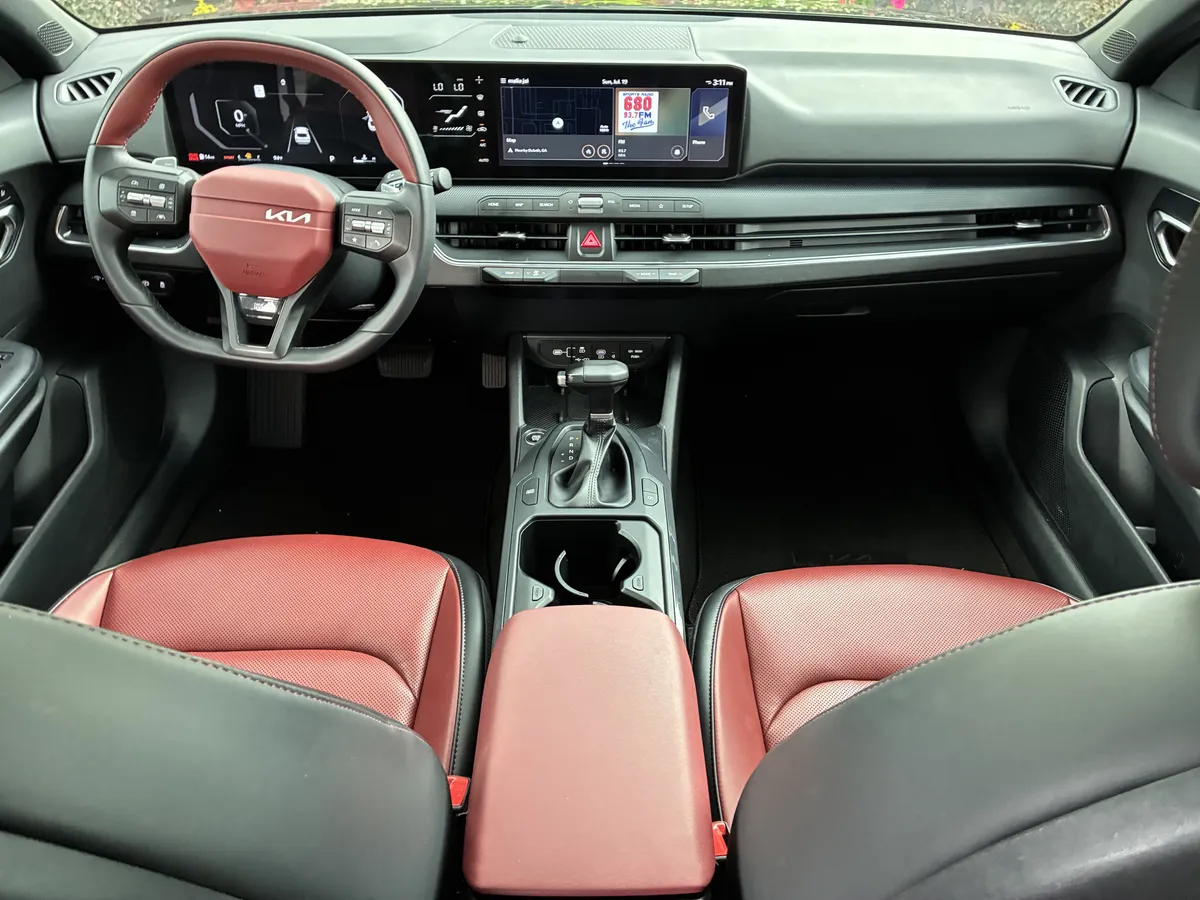 2025 Kia K4 GT-Line thumbnail 15